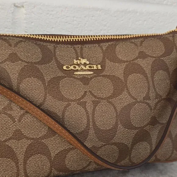 Coach Mini Bag/Pouch Signature F58321 Crossbody